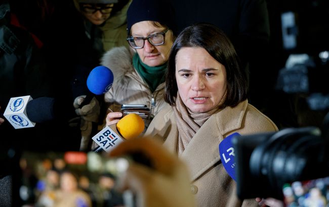 Тихановська висловила бажання, щоб Білорусь була згадана в мирній угоді, що стосується України. Які причини цього прагнення? 1