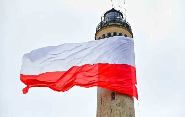 У Польщі зафіксовано диверсію: у громадянина Молдови виявлено російський паспорт. 1