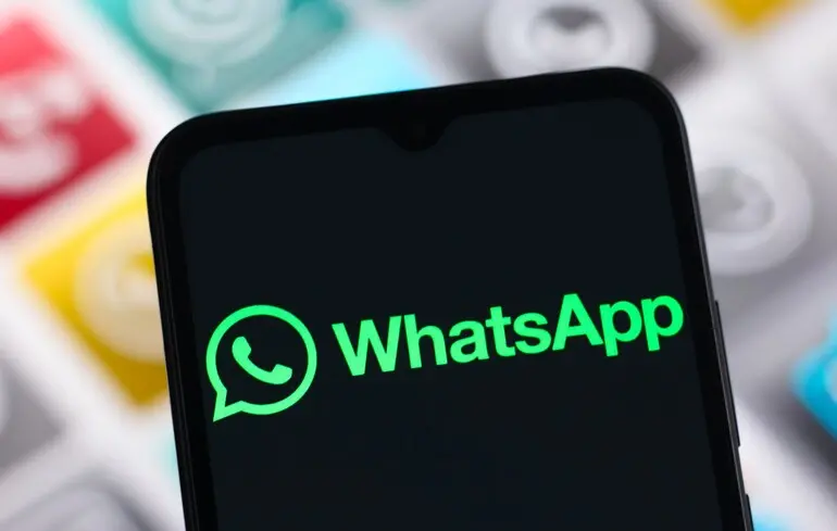 У Європі може бути заблоковано WhatsApp – Європейський Союз планує ввести тимчасові заходи у зв'язку з обмеженням доступу до сторонніх штучних інтелектів. 1