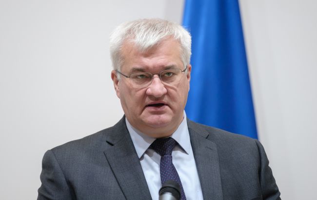 Україна прагне пришвидшити мирні переговори завдяки впливу Трампа, - зазначив Сибіга. 1