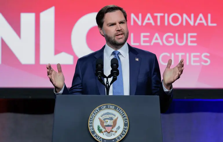 Венс висловив думку щодо взаємин між США та ЄС, зазначивши, що це вказує на зміни у світовому порядку. 1