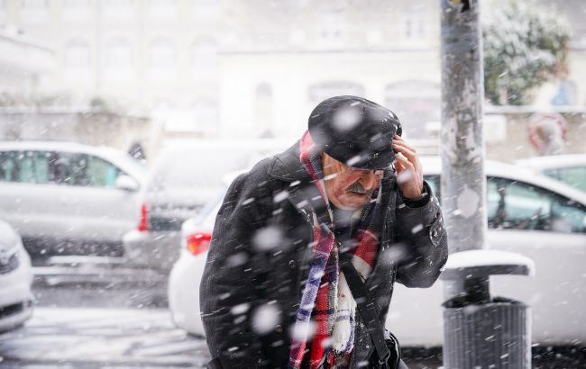 Відлига зміниться штормом: яка погода буде в Україні завтра й коли ситуація погіршиться 1