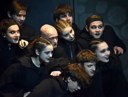 Вистава «Ляльковий дім» - у Театрі Лесі Українки відбулася прем’єра сезону - фото 1