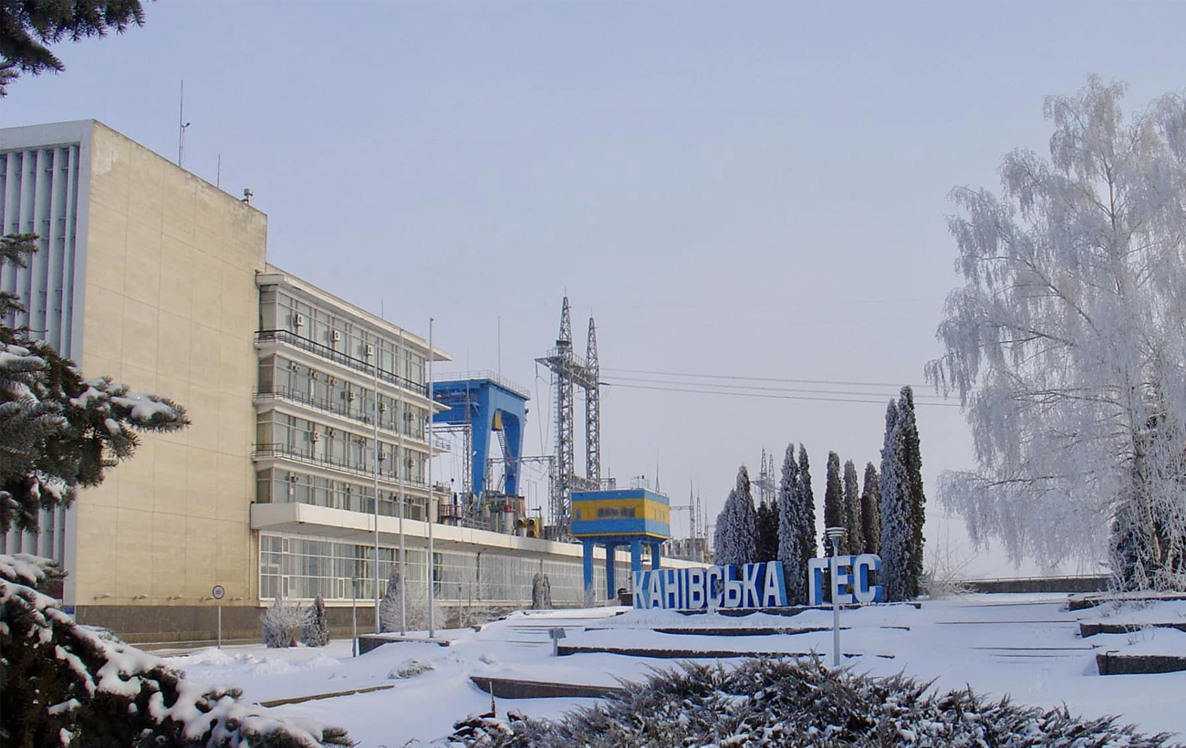 "Володарі світла". Кому належить енергетика України і яка частка у держави 7