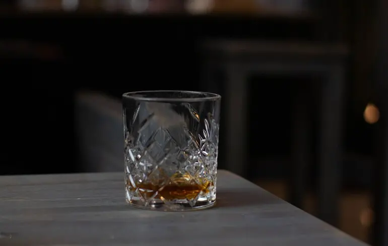 Вплив алкоголю на організм - кілька келихів здатні змінити функціонування мозку. Вплив алкоголю на організм - кілька келихів здатні змінити функціонування мозку. 1