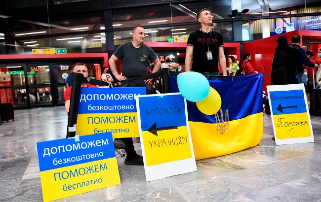 Загроза депортації. У США тисячі українців опинилися в невизначеному статусі 1