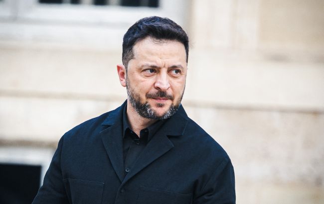 Зеленський визнав, що відсутність Європи в переговорах з РФ є "великою помилкою" Зеленський вказав, що відсутність європейських країн у переговорах з Росією є "значною помилкою". 1