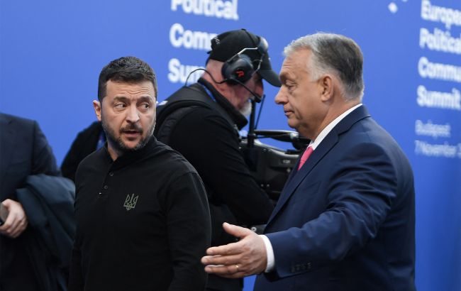 Зеленський запропонував Орбану домовитися з Путіним про енергетичне перемир'я Зеленський висловив пропозицію Орбану щодо укладення угоди з Путіним про енергетичне перемир'я. 1