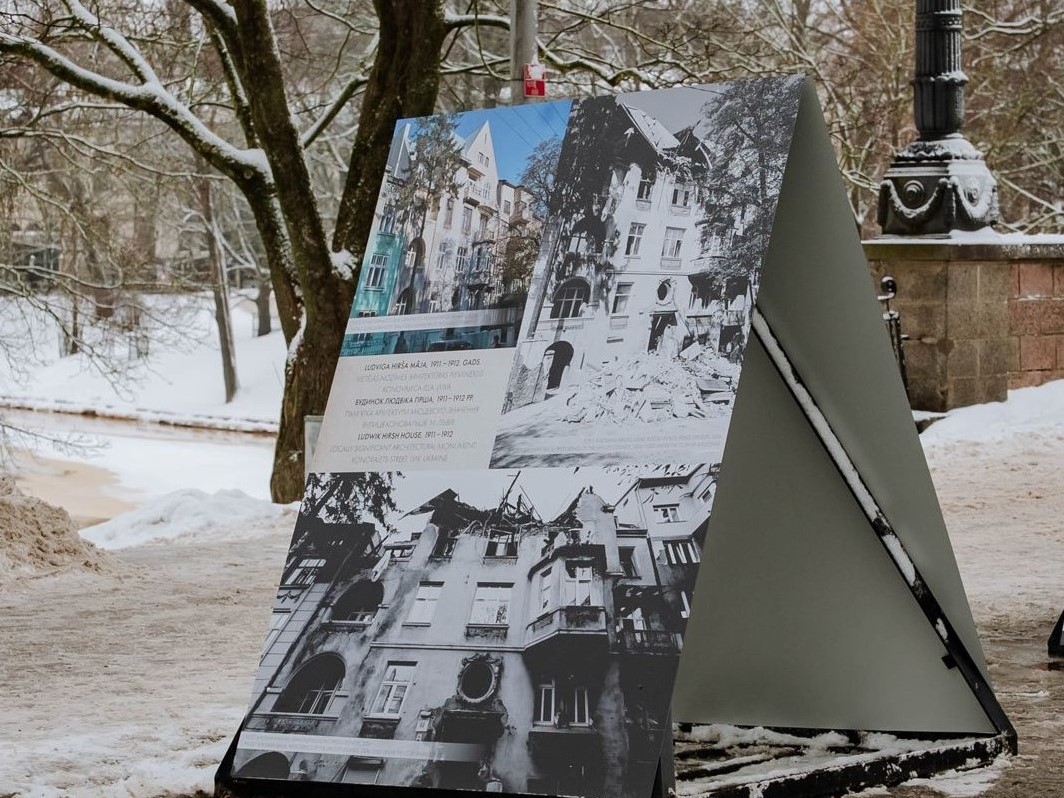 Зруйновані пам’ятки України - у Ризі відкрили фотовиставку про знищену спадщину - фото 13