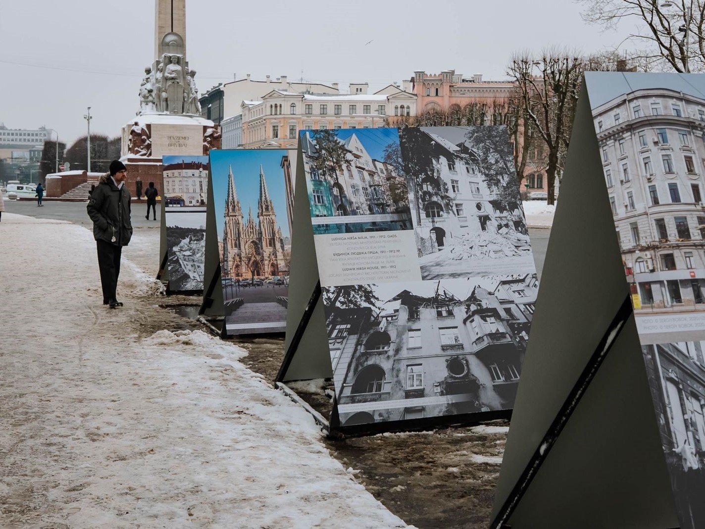Зруйновані пам’ятки України - у Ризі відкрили фотовиставку про знищену спадщину - фото 15