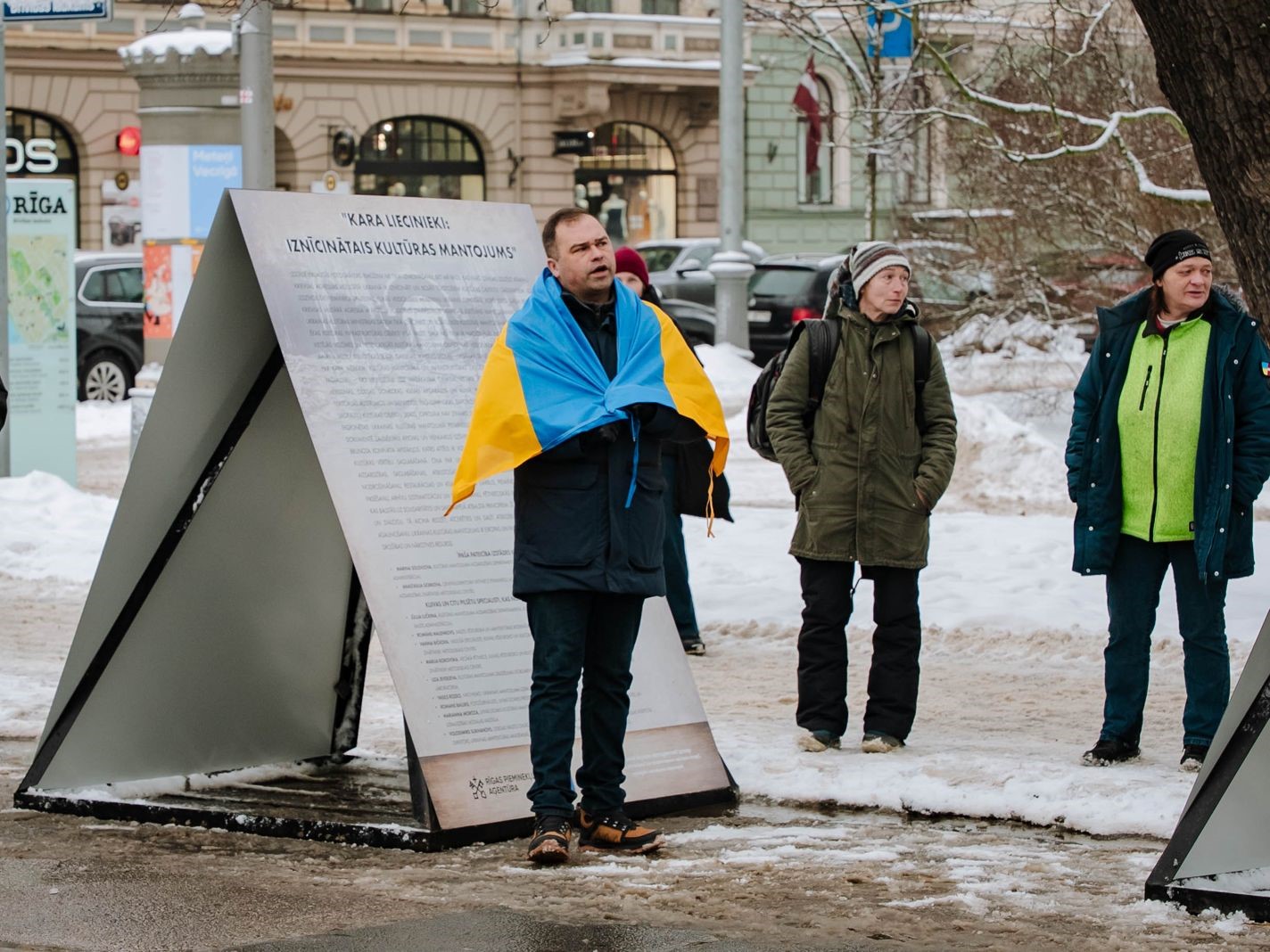 Зруйновані пам’ятки України - у Ризі відкрили фотовиставку про знищену спадщину - фото 14