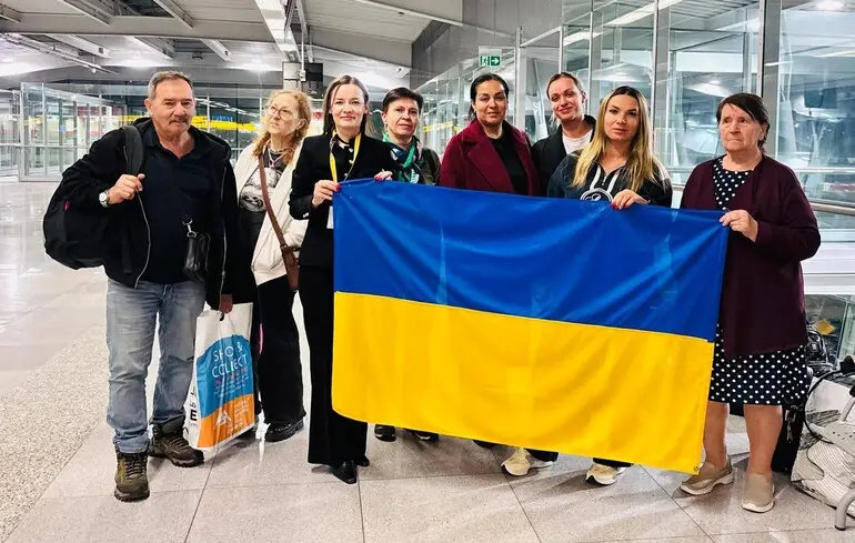 Евакуація з Близького Сходу - до Варшави доставлено 16 українців. 1