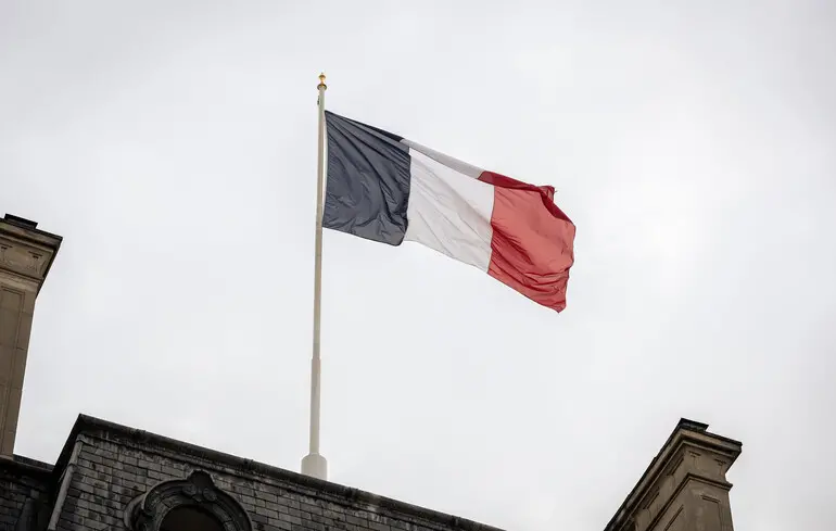 Інтерв'ю Сергія Лаврова на каналі France 2 стало об'єктом критики з боку України та Європейського Союзу. 1