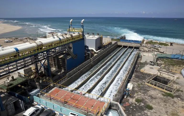 Іран завдав удару по установці з опріснення води в Кувейті. 1