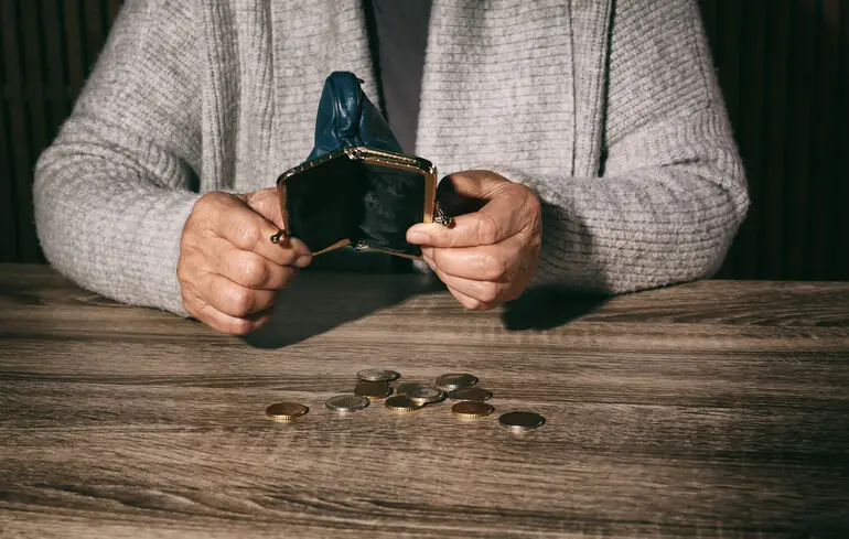 Якщо Пенсійний фонд України не здійснює доплату до пенсії, які дії слід вжити в такій ситуації? 1