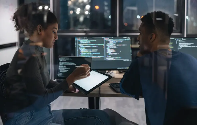 Китай має намір створювати нові робочі місця за допомогою штучного інтелекту. У країні спостерігається рекордна кількість випускників. 1