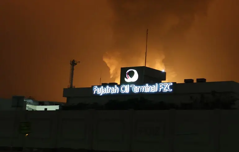 Конфлікт між США та Іраном - Іран завдає ударів по портам Об'єднаних Арабських Еміратів - світові новини. 1