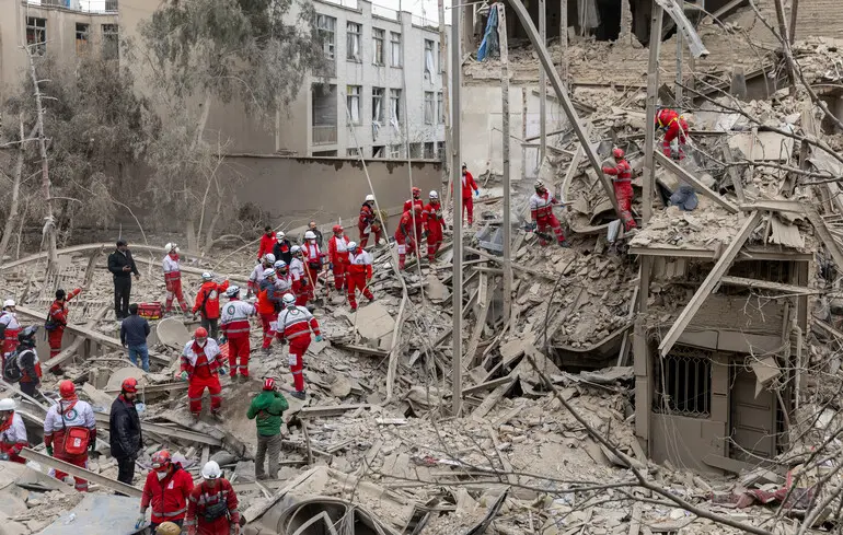 Конфлікт між США та Іраном - Тегеран не має наміру підкорятися Трампу. 1