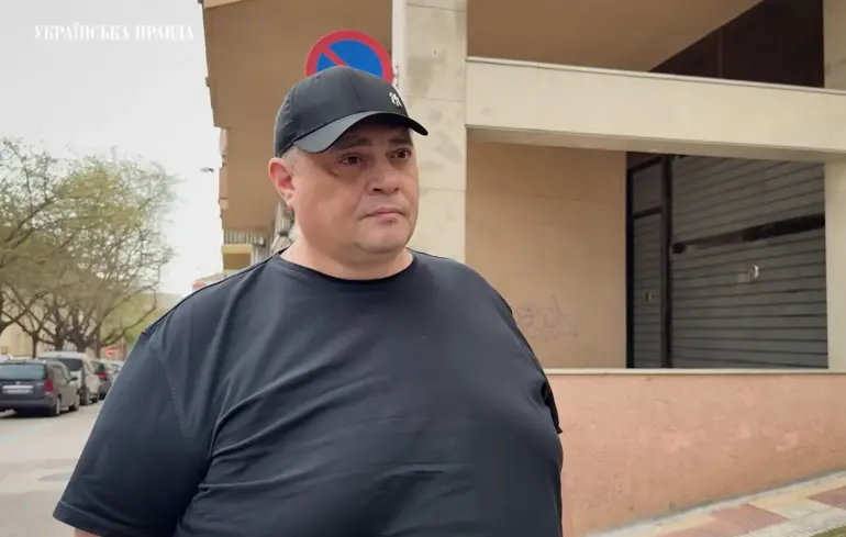 Корявченков покинув Україну та вирушив до Іспанії наступного дня після свого допиту в Національному антикорупційному бюро - відеоматеріал. Корявченков покинув Україну та вирушив до Іспанії наступного дня після свого допиту в Національному антикорупційному бюро - відеоматеріал. 1