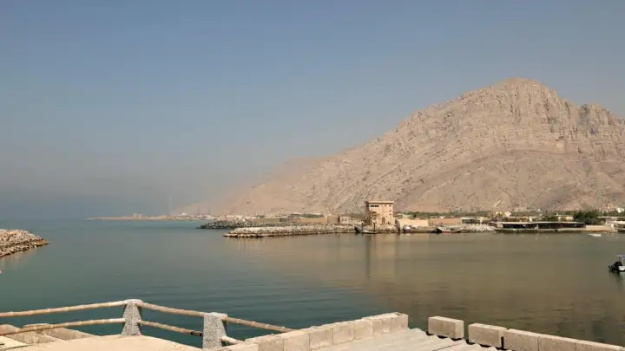 Кризова ситуація в Ормузькій протоці може призвести до нестачі сірки, необхідної для виробництва добрив, чипів та металів. 1