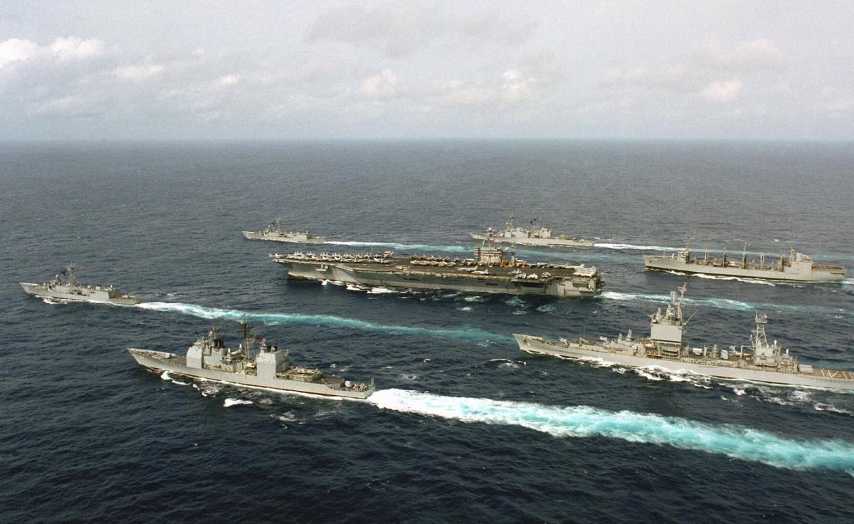 "Місія нездійсненна": чому Іран не зможе потопити авіаносець USS Abraham Lincoln