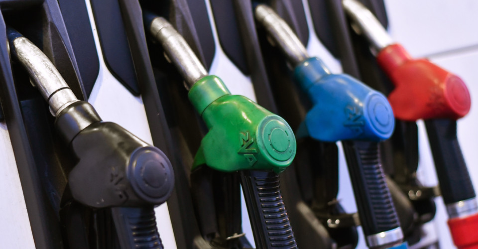 Паливний ринок в Україні став картельним, - зазначив експерт Омельченко. 1