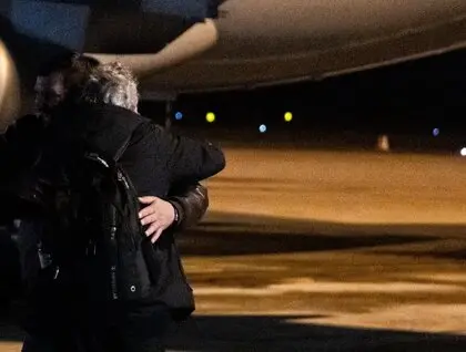 Передача двох українських військовополонених Угорщині - Сійярто опублікував їхнє зображення. 3