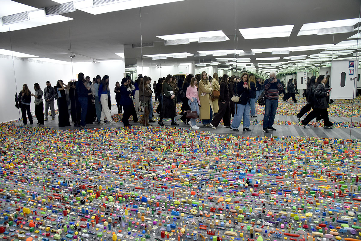 PinchukArtCentre - ветерани та митці досліджують тему радості під час війни - фото 30