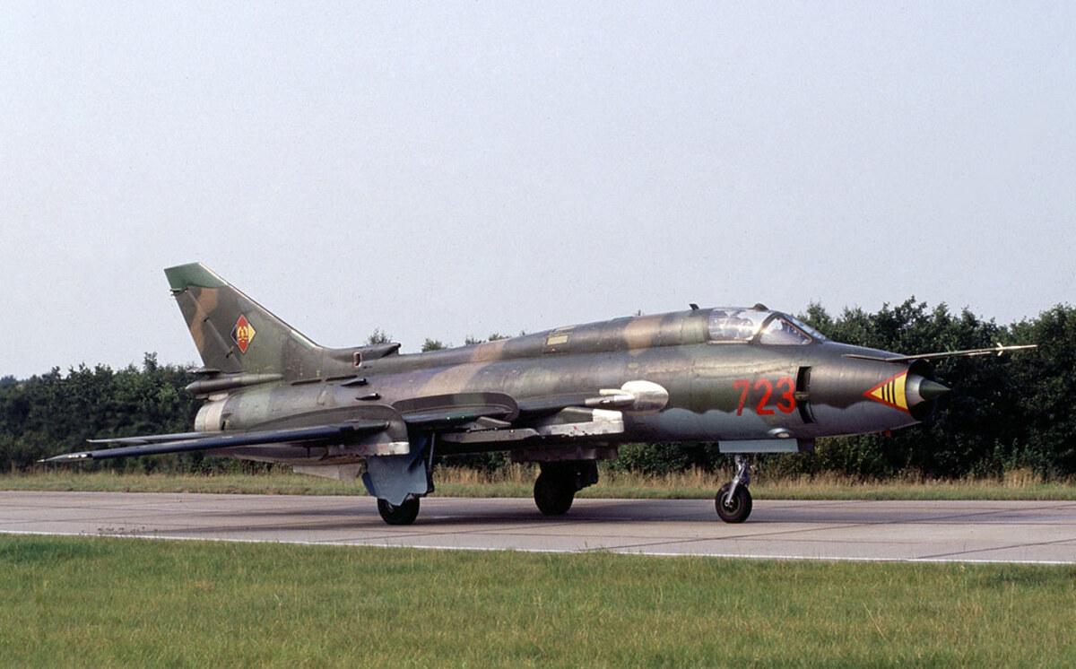 Польща мала намір модернізувати Су-22, перетворивши їх на платформи для запуску ракет, проте в підсумку вирішила їх списати, зазначають експерти. 1 Поляки планували перетворити Су-22 на платформи для ракет, але врешті списали їх, - експерти
