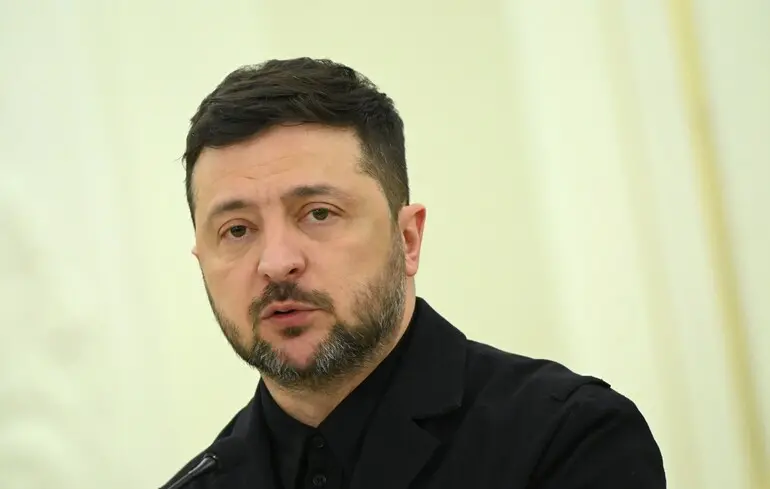 Президент України Володимир Зеленський повідомив, що українські військові вирушають на Близький Схід для навчання знищення безпілотників. Президент України Володимир Зеленський повідомив, що українські військові вирушають на Близький Схід для навчання знищення безпілотників. 1