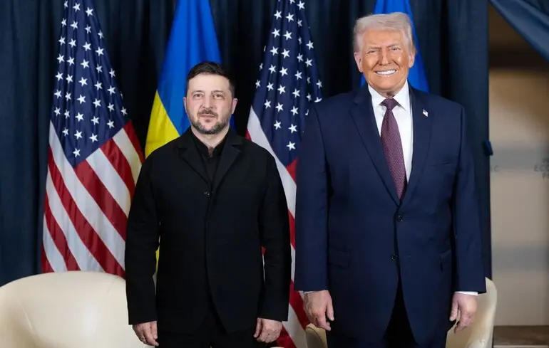 Президент Зеленський висловив думку про необхідність проведення зустрічі з Дональдом Трампом у контексті мирних переговорів. 1