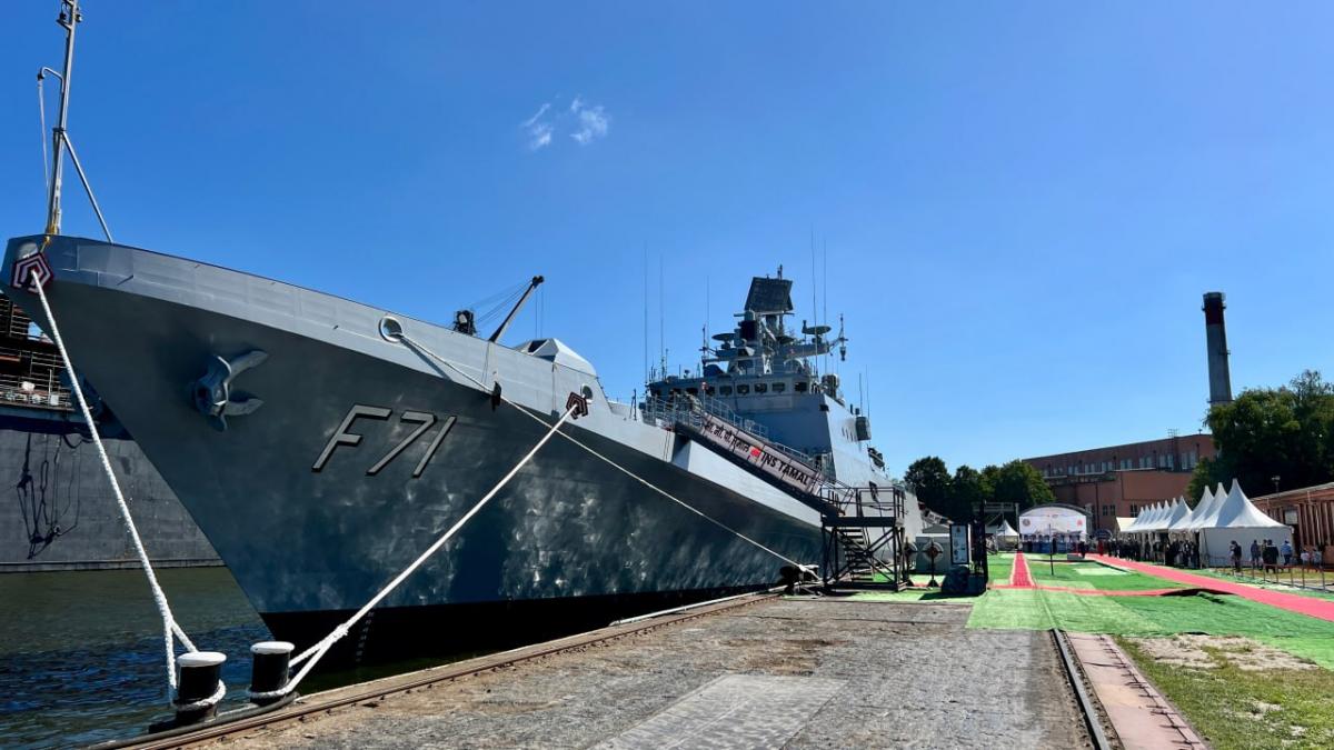 Росія нещодавно реалізувала Індії військову техніку на сотні мільйонів доларів, повідомляють ЗМІ. 1 Росія щойно продала Індії зброю на сотні мільйонів доларів, – ЗМІ