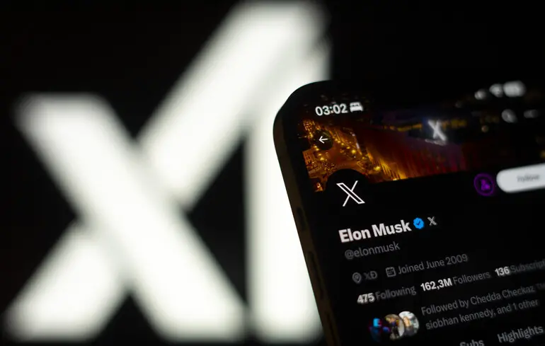 Соціальна мережа X планує оновити процедуру верифікації в Європейському Союзі після накладення штрафу від Єврокомісії на суму €120 мільйонів. 1