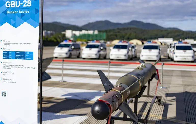 Сполучені Штати завдали удару по іранським об'єктам, на що Іран відреагував атакою на Багдад. 1