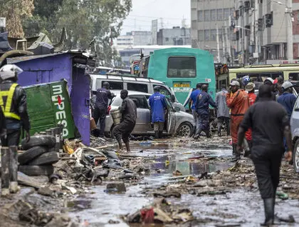 У Кенії внаслідок повеней загинуло 45 осіб, тривають роботи з пошуку зниклих безвісти. 4