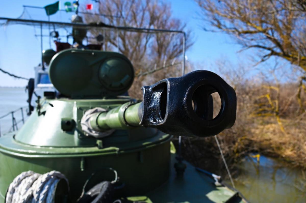 У мережу "злили" фото 50-річного українського бронекатера: на що звернули увагу фахівці