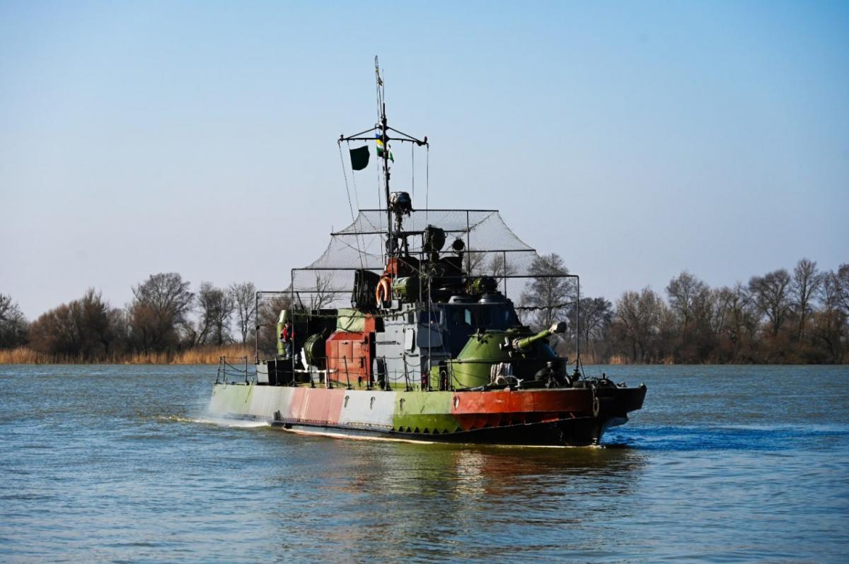 У мережу "злили" фото 50-річного українського бронекатера: на що звернули увагу фахівці