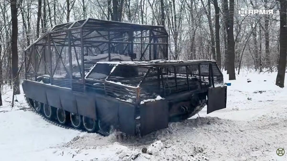 Українські бійці створили унікальний "танк-франкенштейн" (відео)