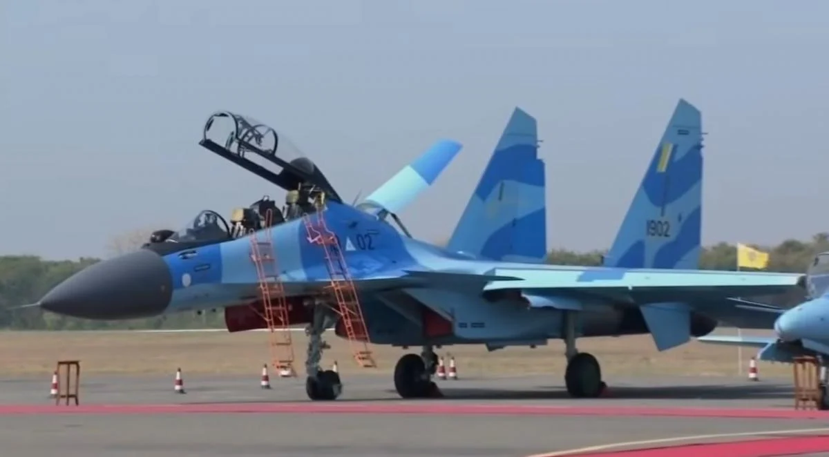 Велика країна отримала одні з найпотужніших російських винищувачів сімейства Су-30 (фото)