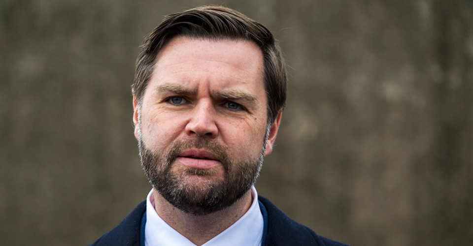 Венс: Трамп прагне закінчення конфлікту в Україні та відновлення економічних зв'язків з Росією. 1