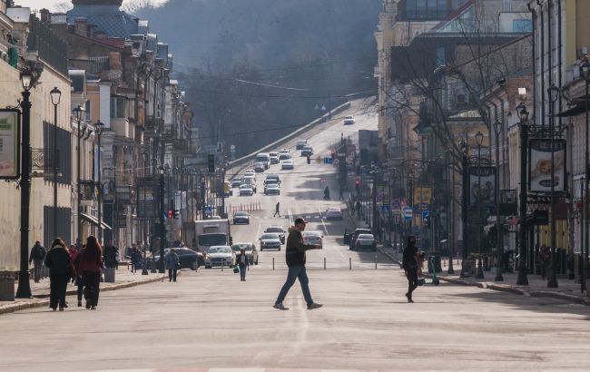 Від морозів до +15: синоптики попередили про контрастну погоду сьогодні 1