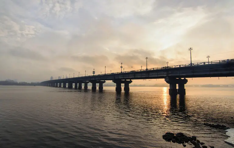 Відновлення України - яким чином Токіо може сприяти зведенню мостів. 1