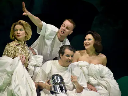 Вистава Троянство - у театрі Франка переосмислили Енеїду Котляревського - фото 8