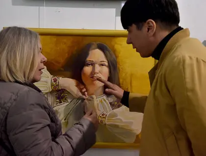 Виставка «Жіночий портрет» - у Києві представили понад 300 робіт художників з усієї України - фото 9