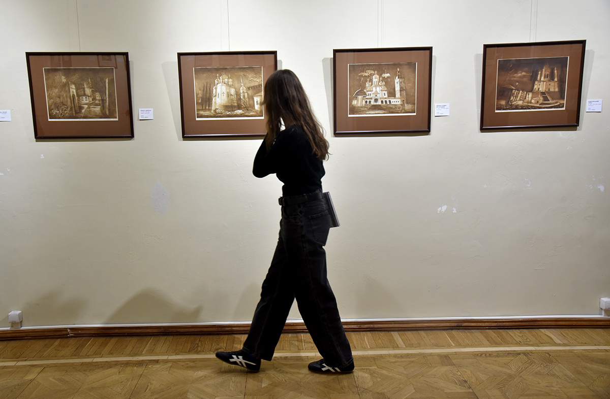 Земне у сув’язі з небесним - у музеї Шевченка відкрили ювілейну виставку Анатолія Марчука - фото 28