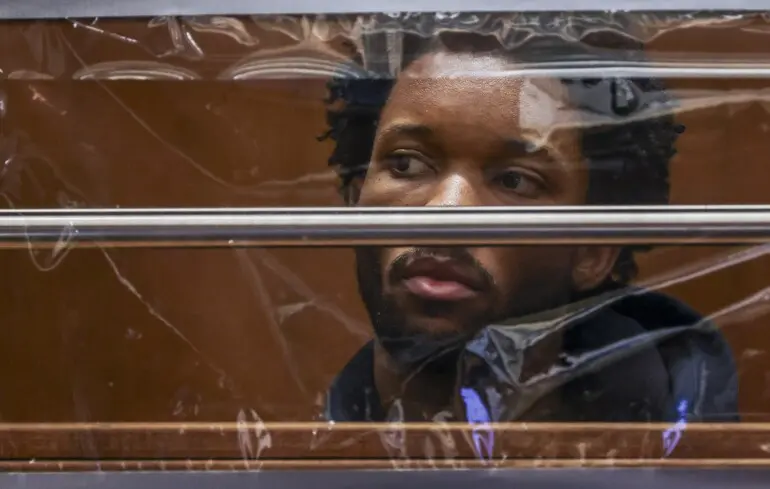 D4vd не визнав провини у справі про вбивство 14-річної дівчини - артист перебуває під вартою без застави - новини культури 1