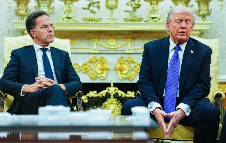 Дональд Трамп висловив критику на адресу НАТО та торкнувся питання Ґренландії. Дональд Трамп висловив критику на адресу НАТО та торкнувся питання Ґренландії. 1