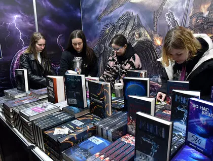 Книжкова країна на ВДНГ - стартував масштабний фестиваль літератури та мистецтва - фотто 5