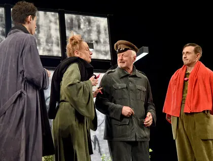 Коли божевілля стає нормою - прем’єра Санаторійної зони в театрі Лесі Українки - фоторепортаж 11