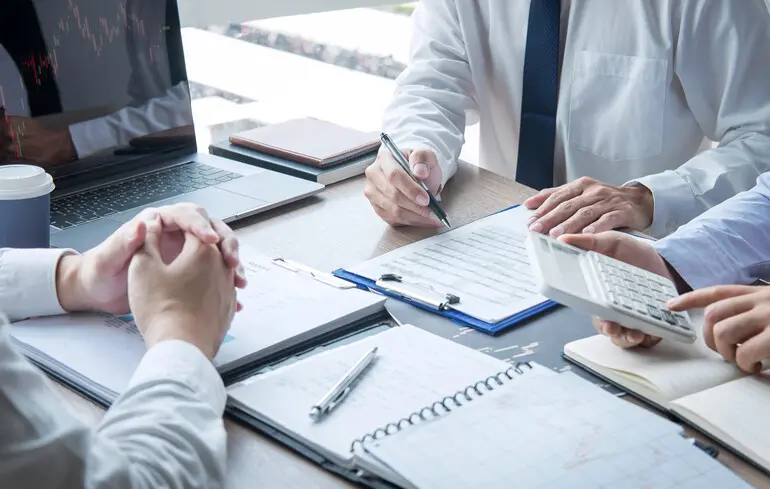 Компанії коригують ціни - більшість продуктів і послуг стане дорожчими. 1